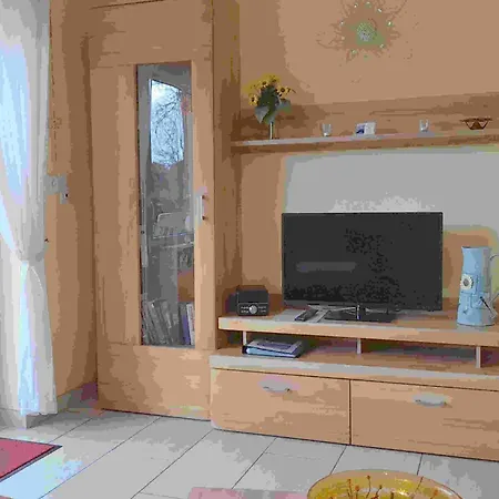 Sonnenblume By Interhome Apartment Daun