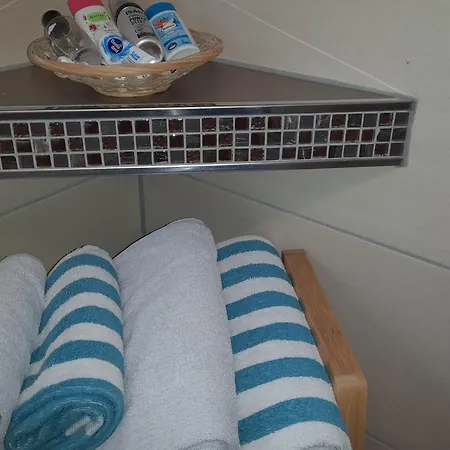 Sonnenblume By Interhome * Daun