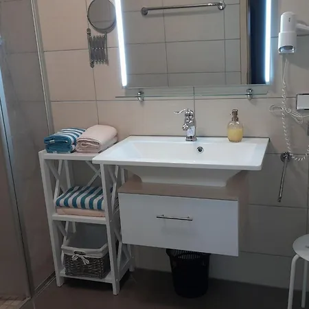 Sonnenblume By Interhome Apartment Daun