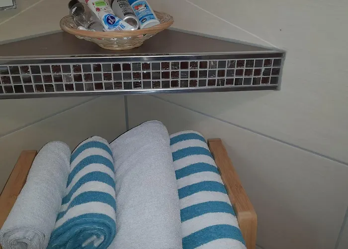 Sonnenblume By Interhome * Daun